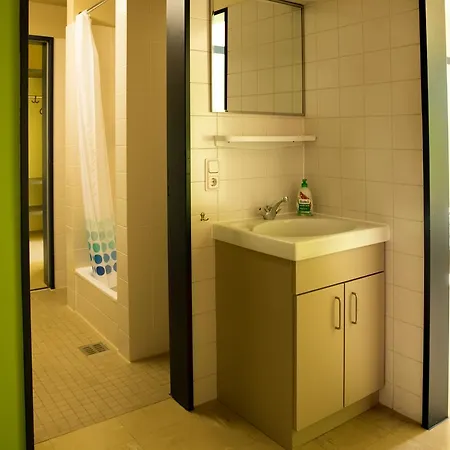 Youtel Jugendhotel Szálloda