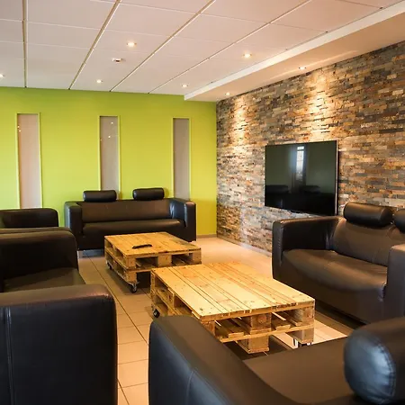 Szálloda Youtel Jugendhotel