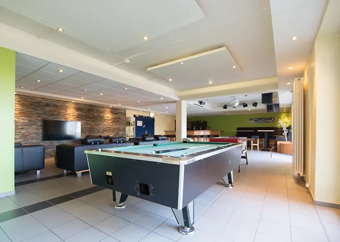 Youtel Jugendhotel 2* بيتبورغ